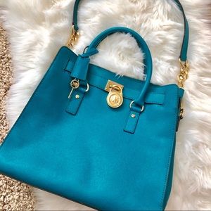 💚💙Michael Kors Hamilton bag 💙💚